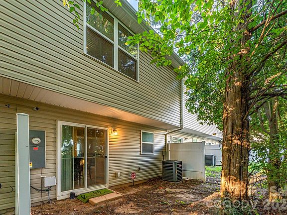 5th image of 5356 Austin Knoll Ct