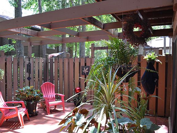 2nd image of 10386 Big Tree Cir W