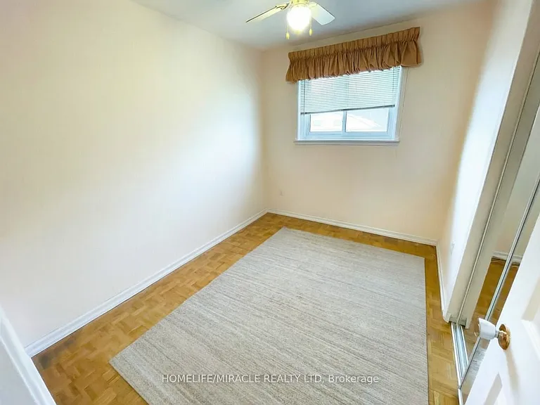 20 Hatchet Pl — Photo 5