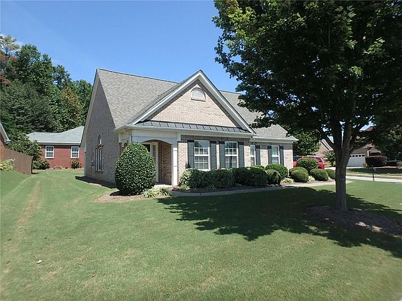 2nd image of 519 Bellbrook Ln