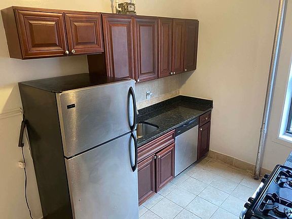5th image of 710 W 173rd St #59-2