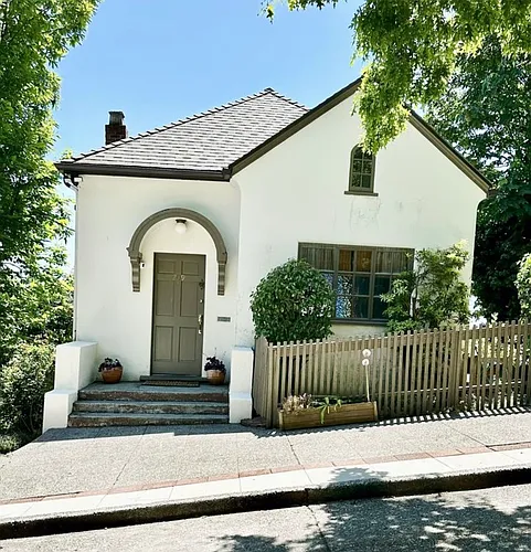 209 Highland Dr #A Photo 1