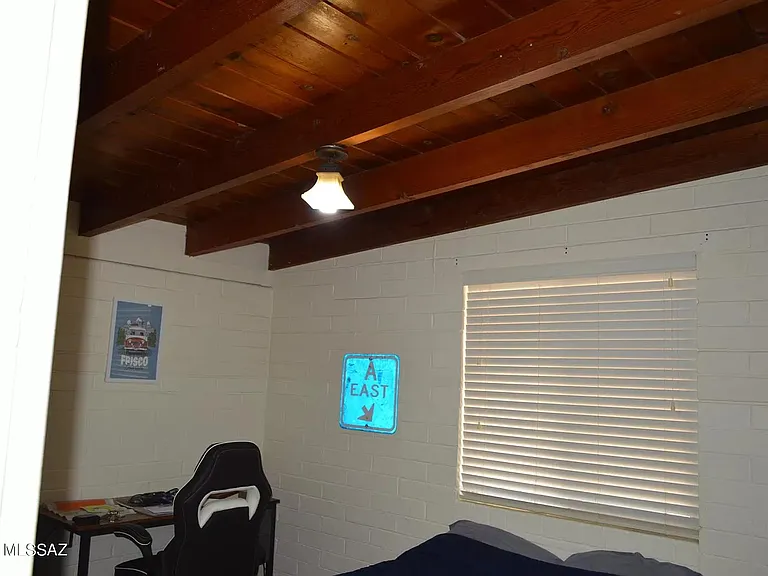 221 N Highland Ave #221 — Photo 2