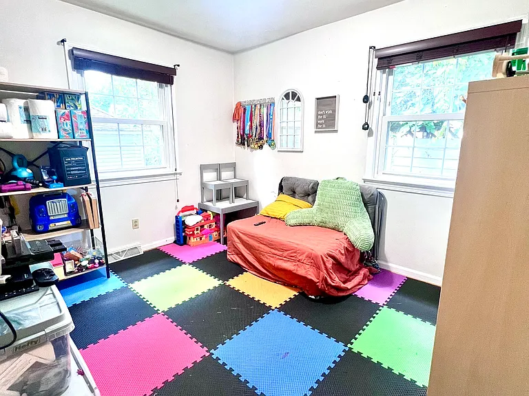 1544 Kilmer Ln — Photo 23