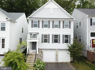 3401 Eagle Ridge Dr, Woodbridge, VA 22191