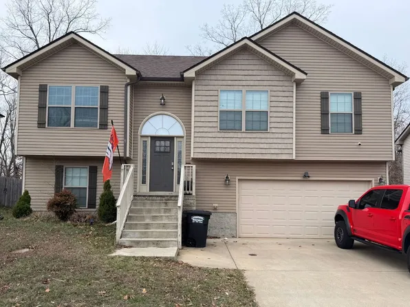 1648 Parkside Dr, Clarksville, TN 37042