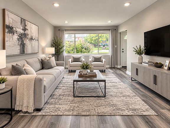 2nd image of 2028 Desplaines St