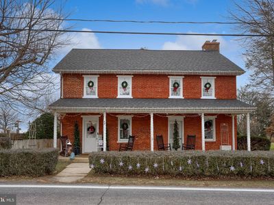 39 N Maple Ave, Leola, PA, 17540