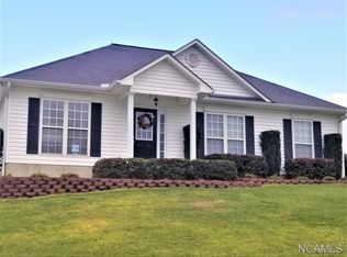 165 Mayfair Ln, Cullman, AL 35057
