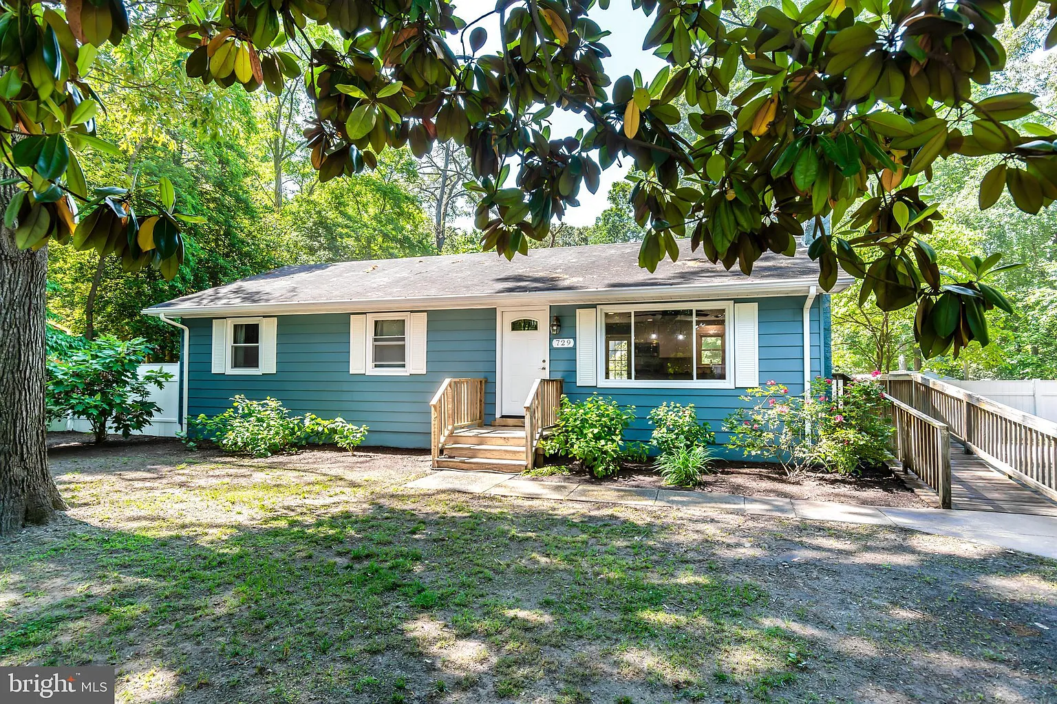 729 Rosin Dr photo 1