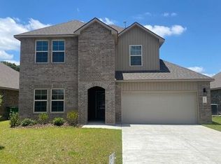 1910 Saddle Back Rdg, New Iberia, LA 70560