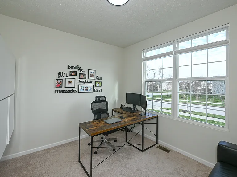 4816 Lake View Dr — Photo 9