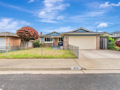 819 Standish Rd, Pacifica, CA, 94044