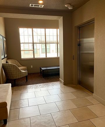 3rd image of 7342 Oak Manor Dr