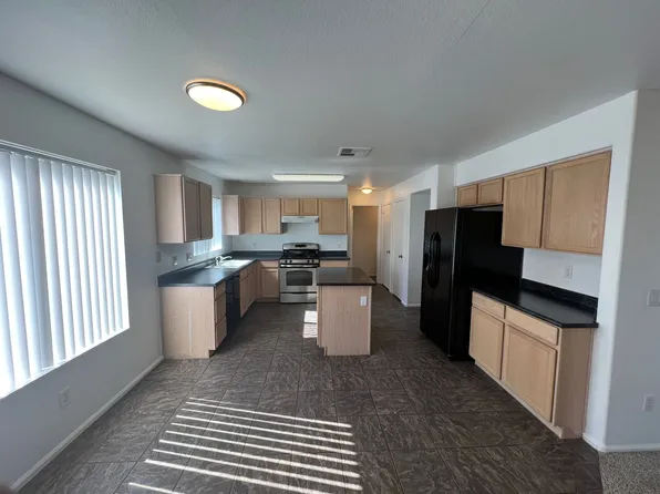20401 N 37th Ave, Glendale, AZ 85308