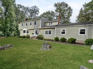 186 Sawmill Rd, Stamford, CT 06903