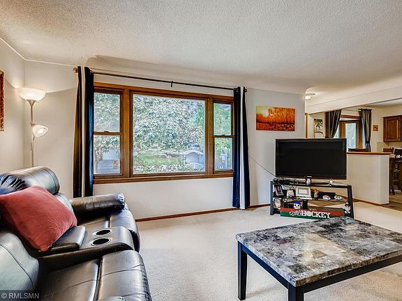 5th image of 446 20th Ave S
