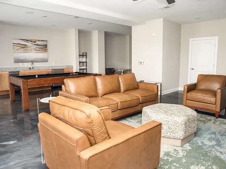 Reserve at Glen Laurel — Photo 11
