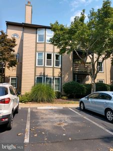 Loudoun St SW #243-I, Leesburg, VA, 20175