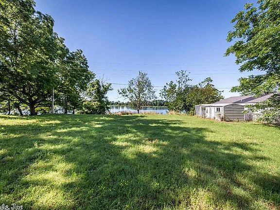 5th image of 14114 Old River Dr