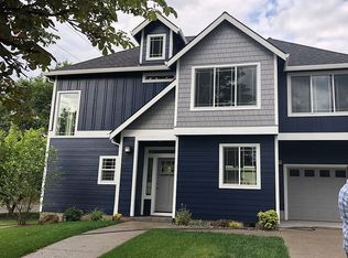 8378 N Chautauqua Blvd, Portland, OR 97217