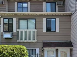 161 Lamped Loop #A, Staten Island, NY 10314