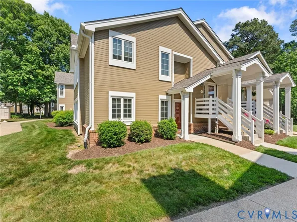4611 Four Seasons Ter Unit D, Glen Allen, VA 23060