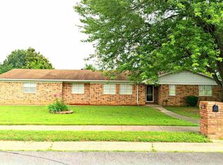 305 E Martin St, Jacksonville, AR 72076