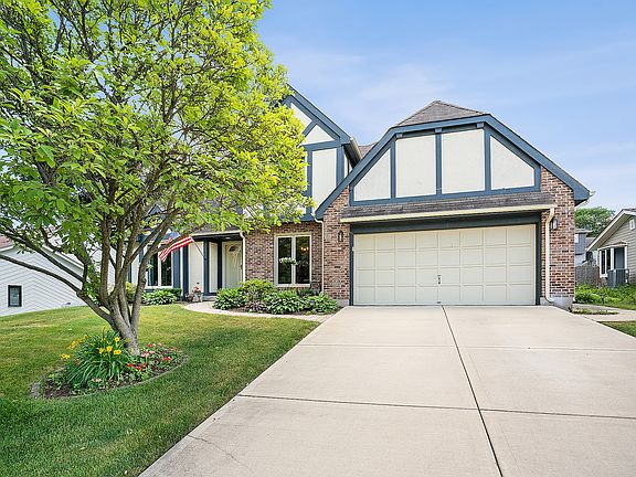 3rd image of 2723 Vernon Ct