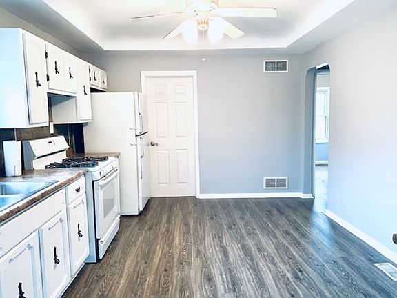 4th image of 13870 Couwlier Ave