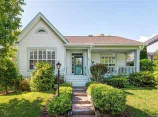 35 Olmsted Ln, Flat Rock, NC 28731
