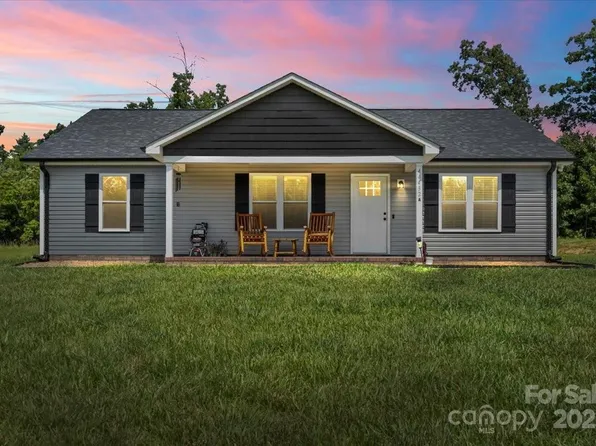 44432 Us Highway 52 Hwy N, New London, NC 28127