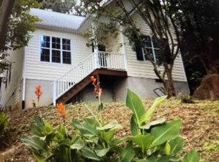 112 Fan Branch Ln, Chapel Hill, NC 27516