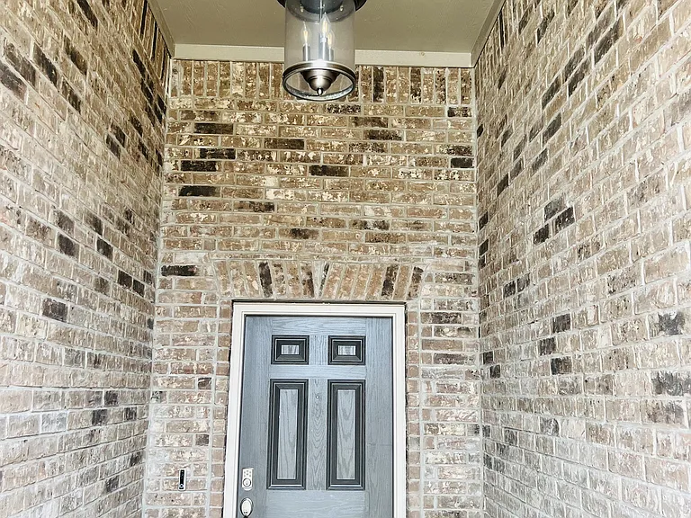 6229 Mantalcino Dr — Photo 8