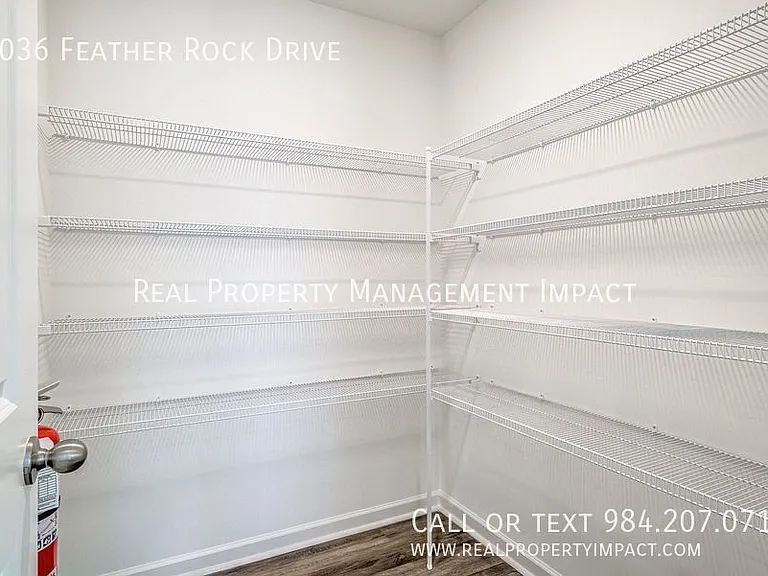 2036 Feather Rock Dr — Photo 25