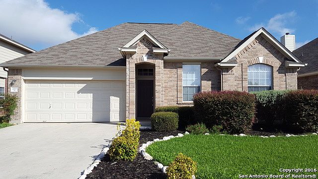 1st image of 220 Lakota Ct
