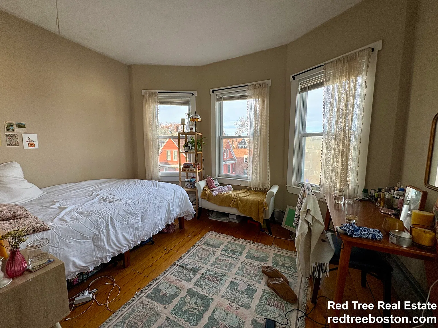 5 bed, 1800 sqft, $7,500 — Photo 2