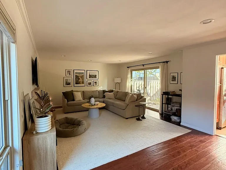 1571 Candelero Dr — Photo 12