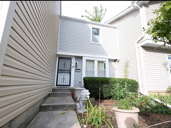 1135 Williamsburg Rd, Country Club Hills, IL 60478