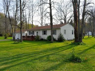 7384 Mapleview Rd, Cicero, NY 13039