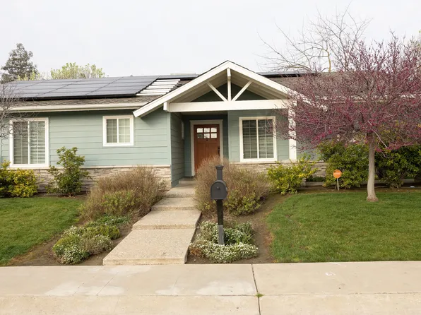2623 S Silvervale Street, Visalia, CA 93277