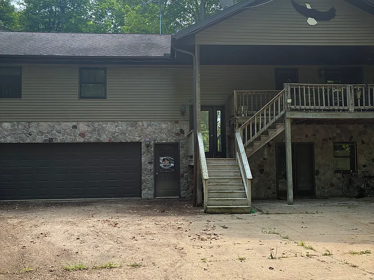 N8596 County Road B — Photo 1