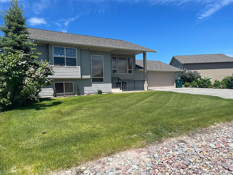 1008 Antares Rd — Photo 2