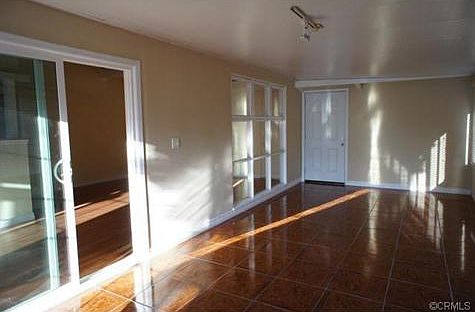 3rd image of 4711 N Conwell Ave