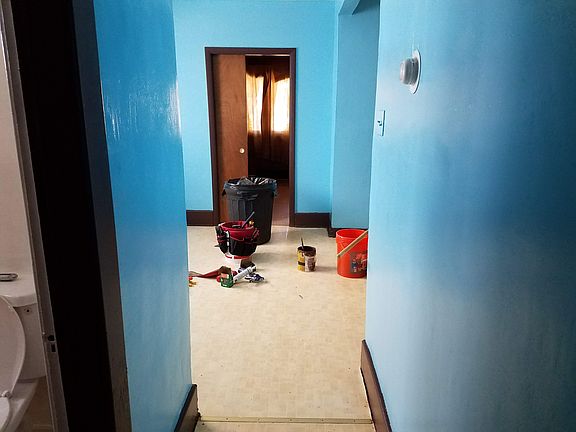 5th image of 34 Zelmer St