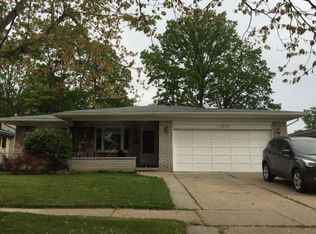 14345 Hamilton St, Riverview, MI 48193