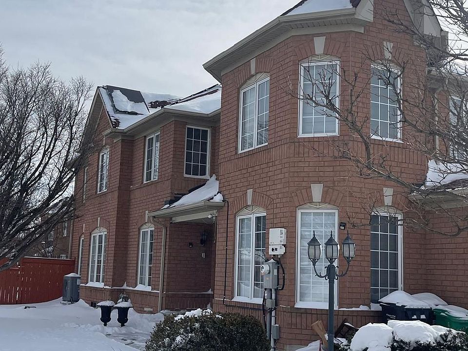 1st image of 55 Secord Cres