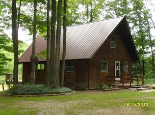 6140 Riverview Rd, Mesick, MI 49668