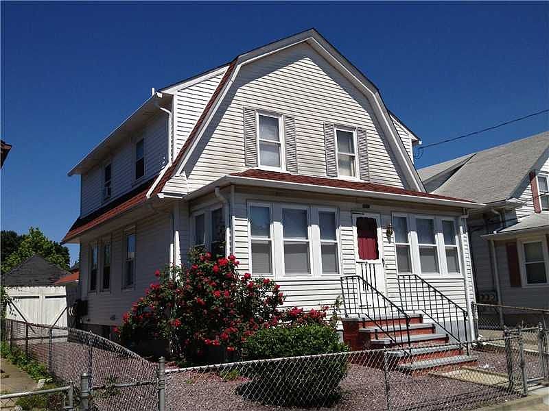 1st image of 134 Vine St