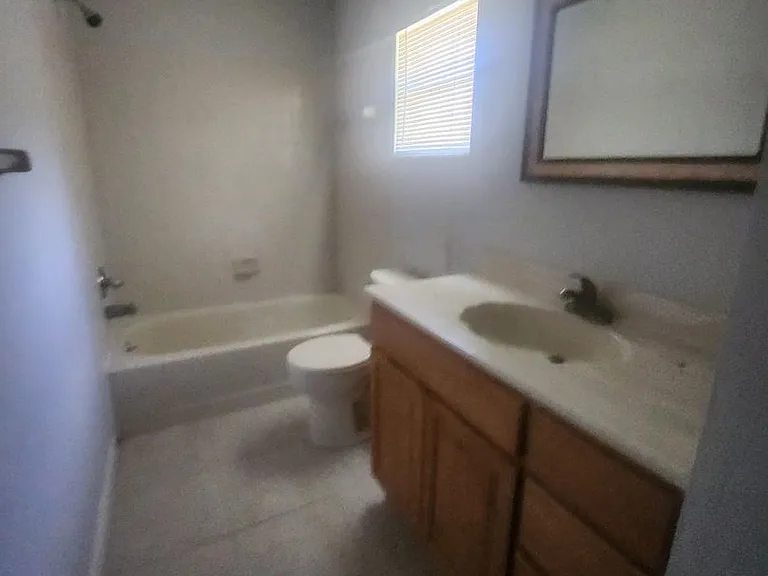 2824 Coleman Ct W — Photo 8